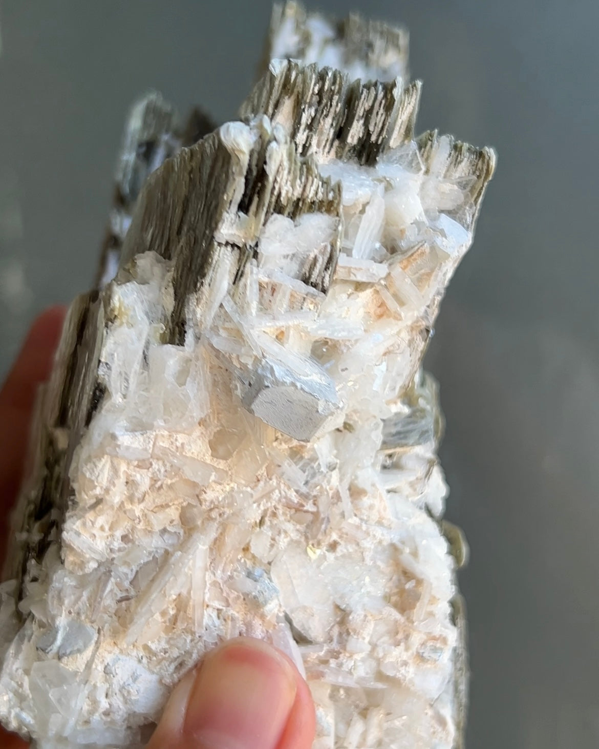 雲母葉鈉長石磷灰石擺件 - 巴西