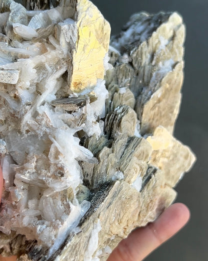 雲母葉鈉長石磷灰石擺件 - 巴西