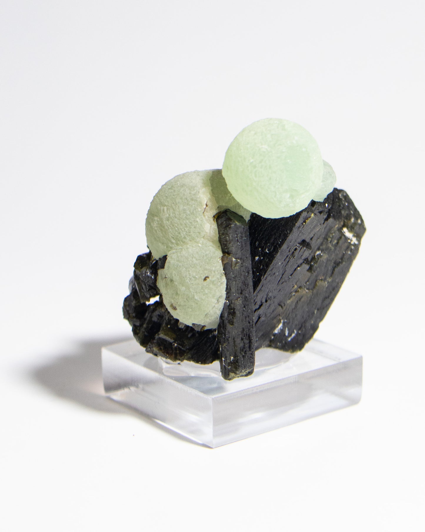 馬利葡萄石｜愛與希望之石Prehnite Specimen | Stone of Hope