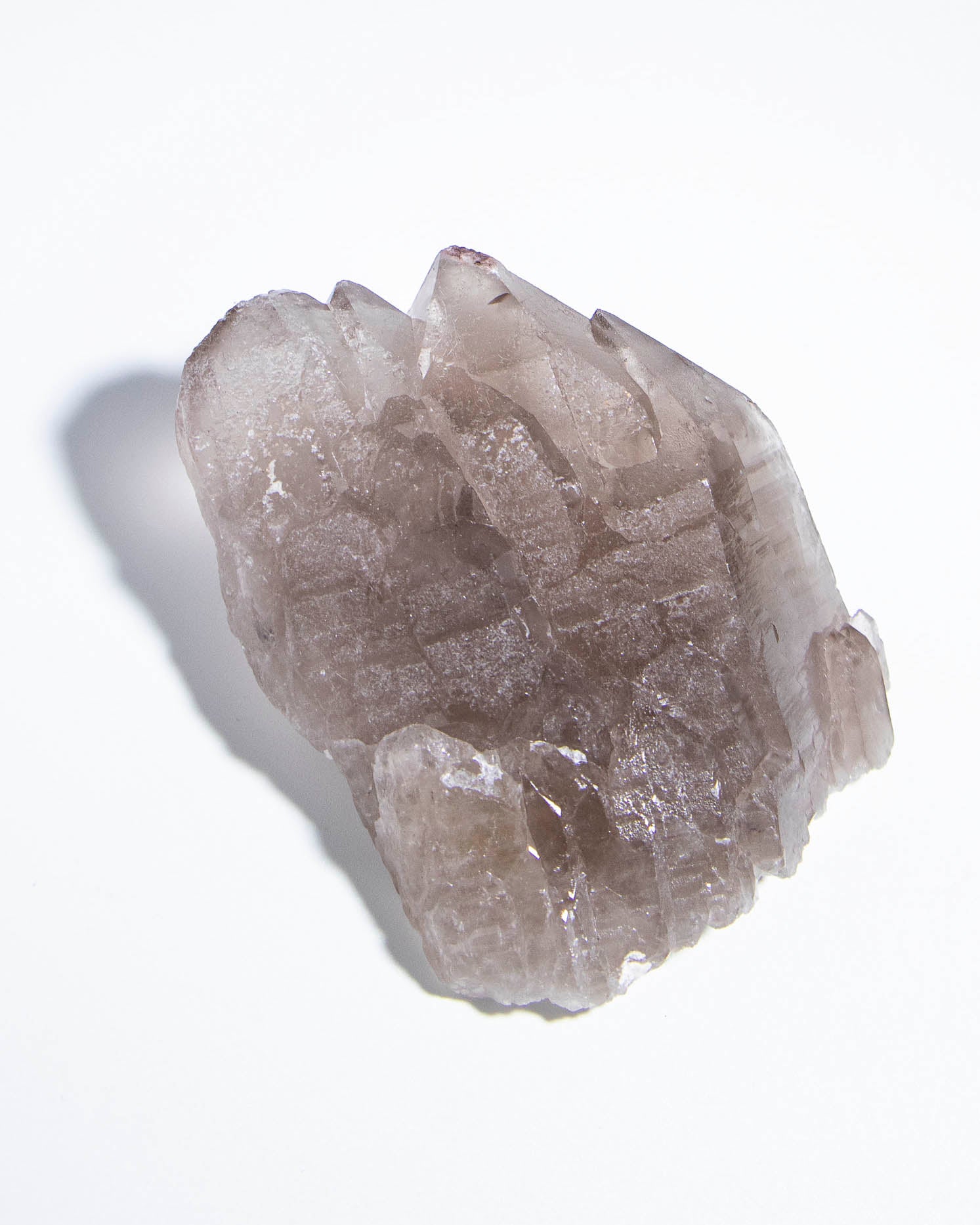 極罕見埃及西奈山煙晶有著古老的紋理與專注穩定的能量 rare smoky quartz from mount Sinai, Egypt gives divine energy