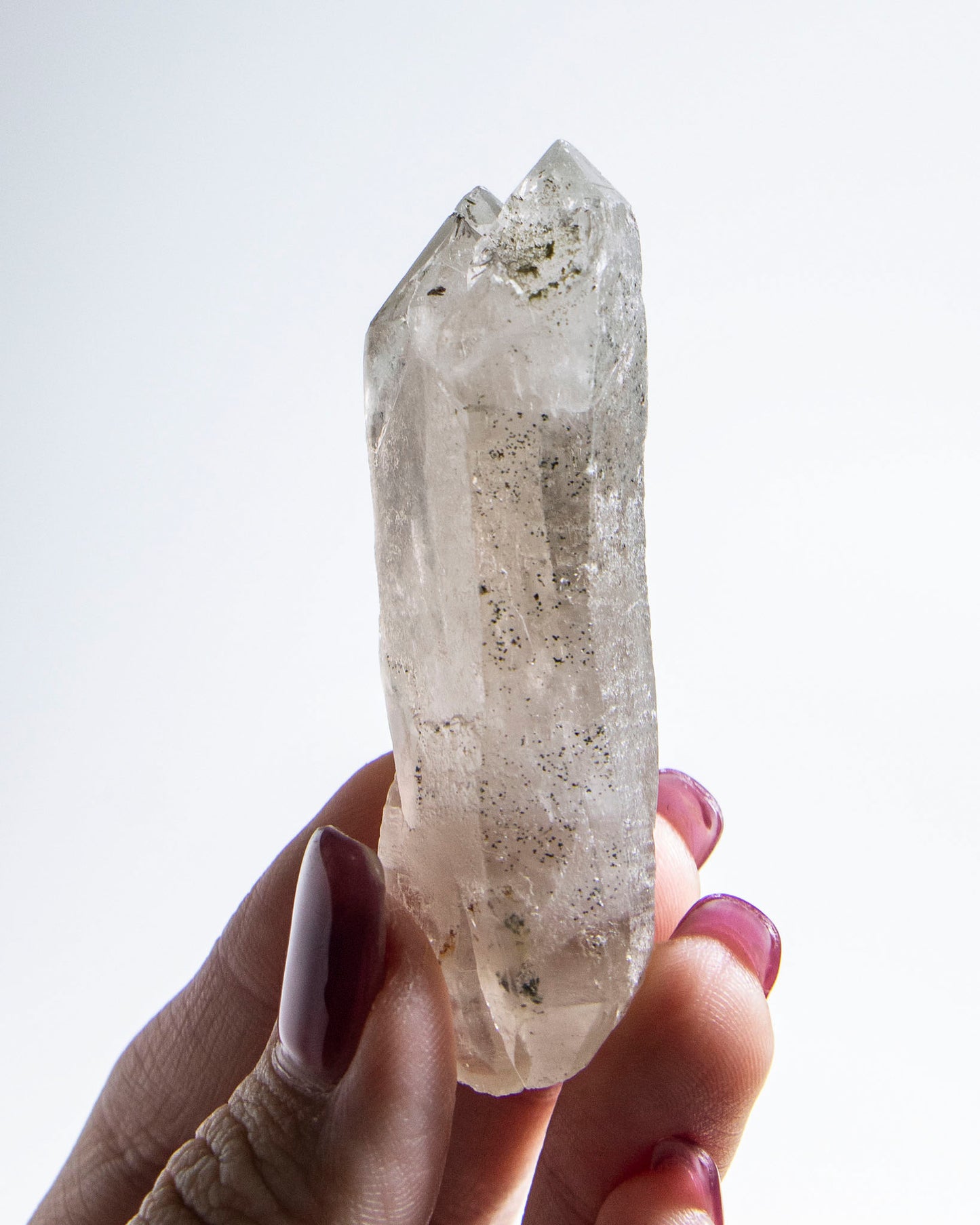 極罕見埃及西奈山煙晶有著古老的紋理與專注穩定的能量 rare smoky quartz from mount Sinai, Egypt gives divine energy