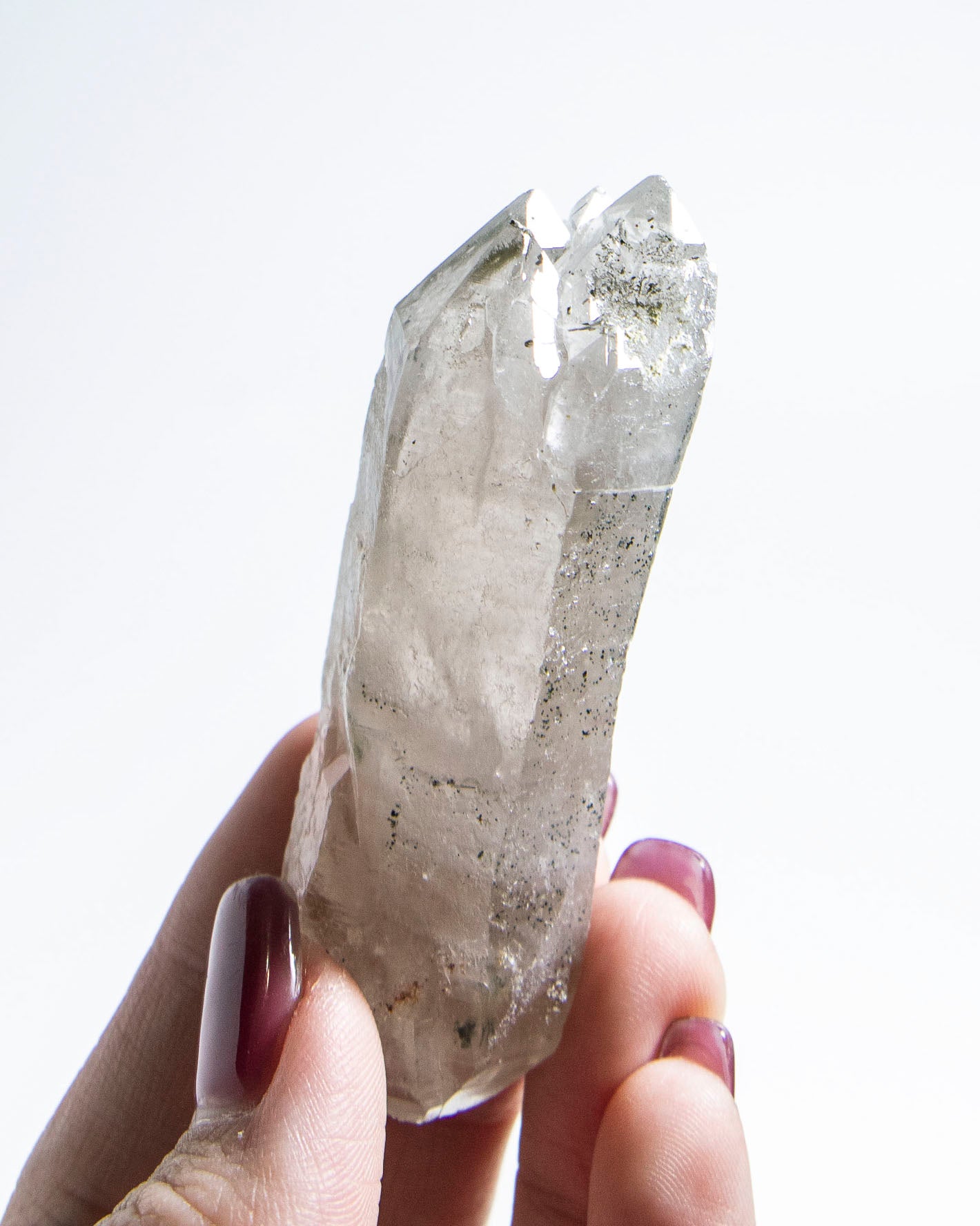 極罕見埃及西奈山煙晶有著古老的紋理與專注穩定的能量 rare smoky quartz from mount Sinai, Egypt gives divine energy