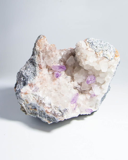 紫水晶 - 義大利薩丁島