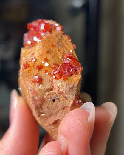 摩洛哥釩鉛礦來自Mibladen礦區vanadinite from Morocco