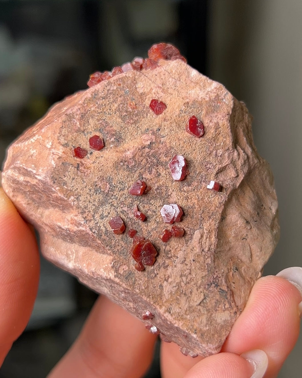 摩洛哥釩鉛礦來自Mibladen礦區vanadinite from Morocco