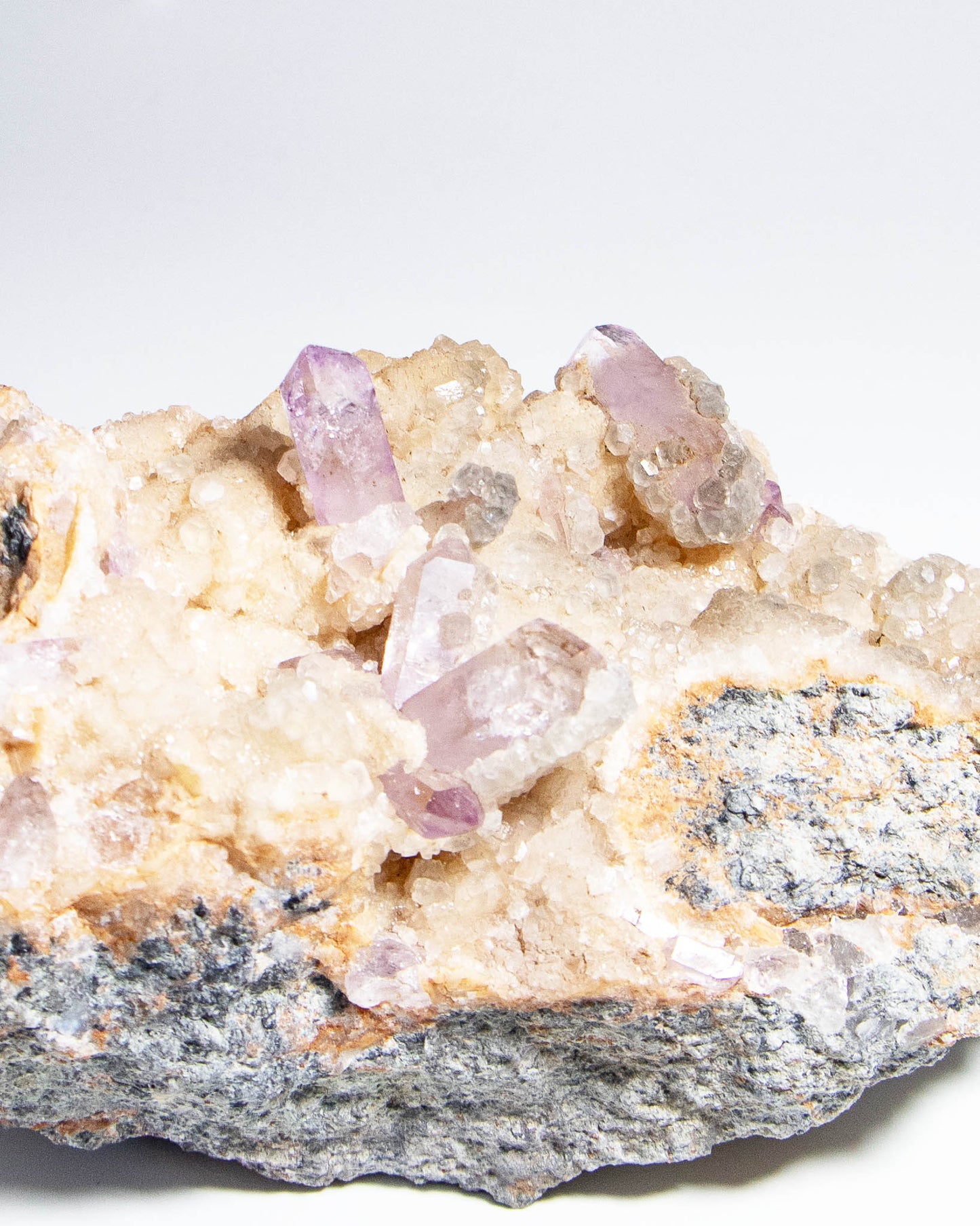 紫水晶 - 義大利薩丁島