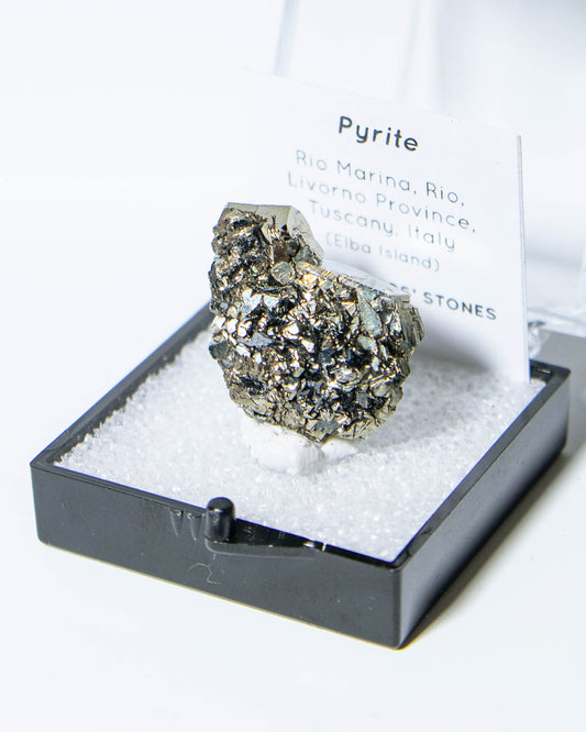 黃鐵礦 - 義大利厄爾巴島