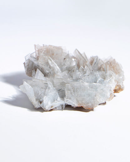 西班牙重晶石 Barite｜San Jorge 礦區灰藍棕粉共生板狀晶體標本 Spanish Barite sky-blue blush-pink tabular crystals San Jorge Mines Spain