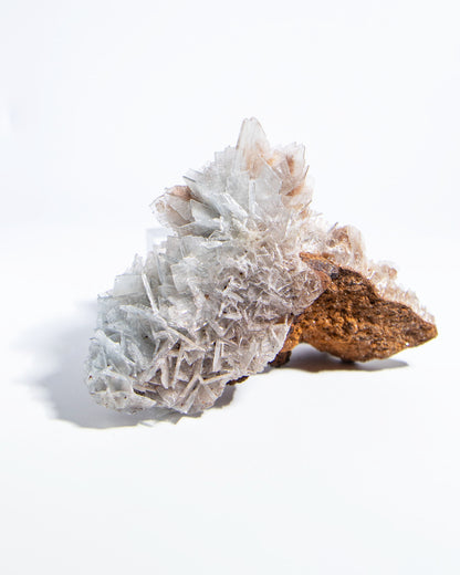 西班牙重晶石 Barite｜San Jorge 礦區灰藍棕粉共生板狀晶體標本 Spanish Barite sky-blue blush-pink tabular crystals San Jorge Mines Spain