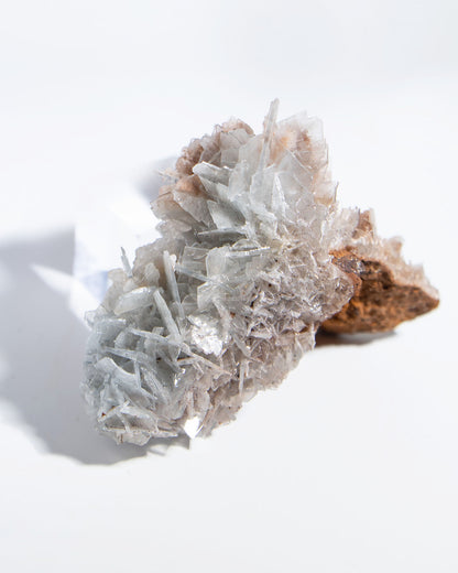 西班牙重晶石 Barite｜San Jorge 礦區灰藍棕粉共生板狀晶體標本 Spanish Barite sky-blue blush-pink tabular crystals San Jorge Mines Spain