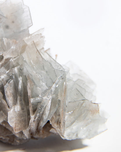 西班牙重晶石 Barite｜San Jorge 礦區灰藍棕粉共生板狀晶體標本 Spanish Barite sky-blue blush-pink tabular crystals San Jorge Mines Spain
