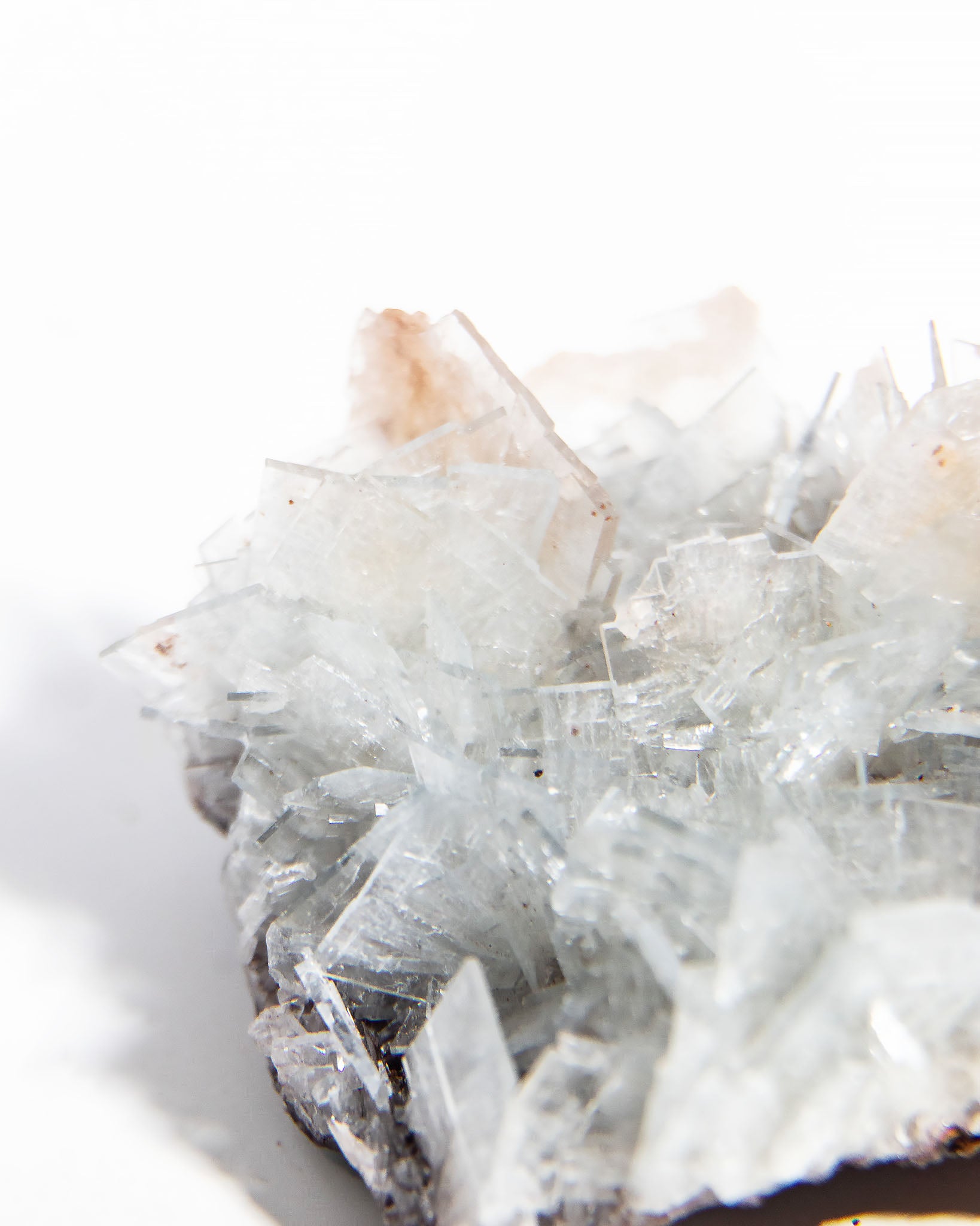 西班牙重晶石 Barite｜San Jorge 礦區灰藍板狀晶體標本 Spanish Barite grey-blue blush-pink tabular crystals San Jorge Mines Spain
