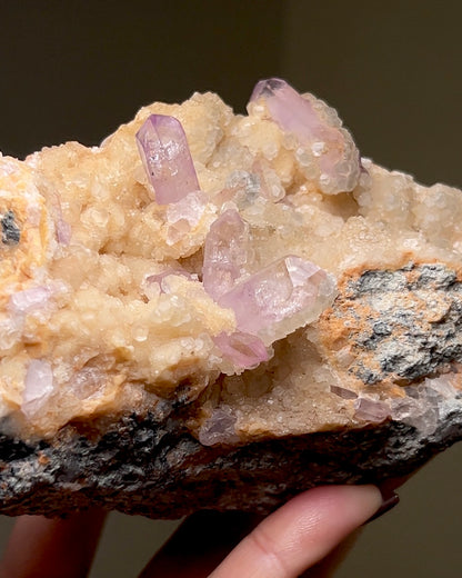 紫水晶 - 義大利薩丁島