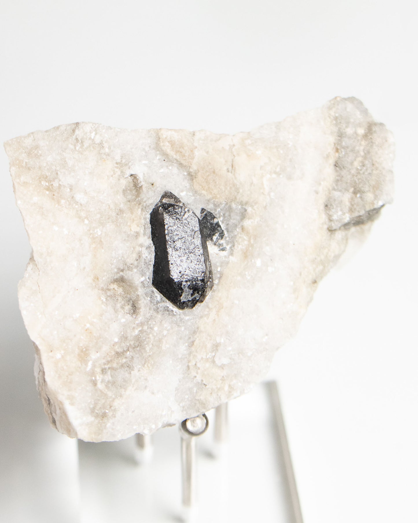 稀有罕見的義大利雙尖黑水晶｜療癒與保護能量