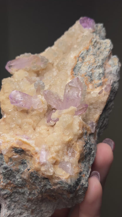 紫水晶 - 義大利薩丁島