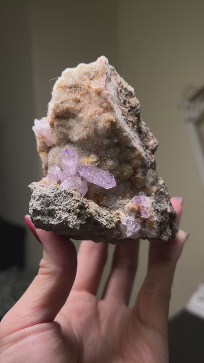 紫水晶 - 義大利薩丁島