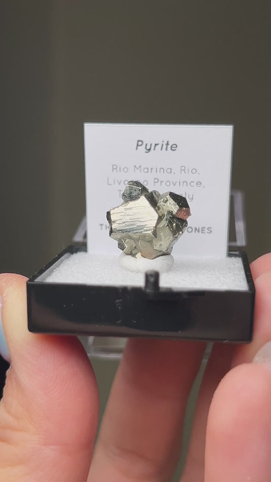 黃鐵礦 - 義大利厄爾巴島