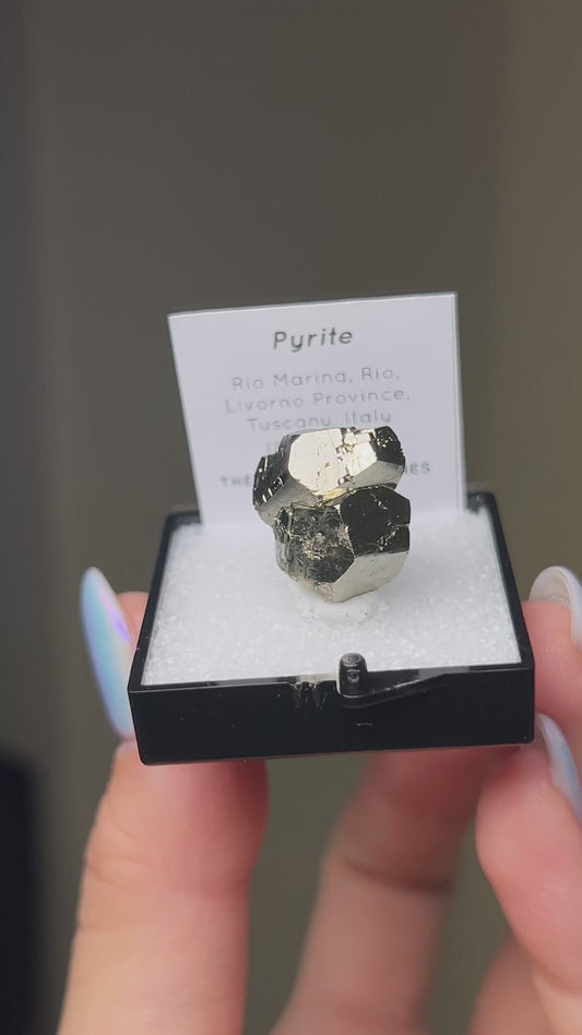 黃鐵礦 - 義大利厄爾巴島