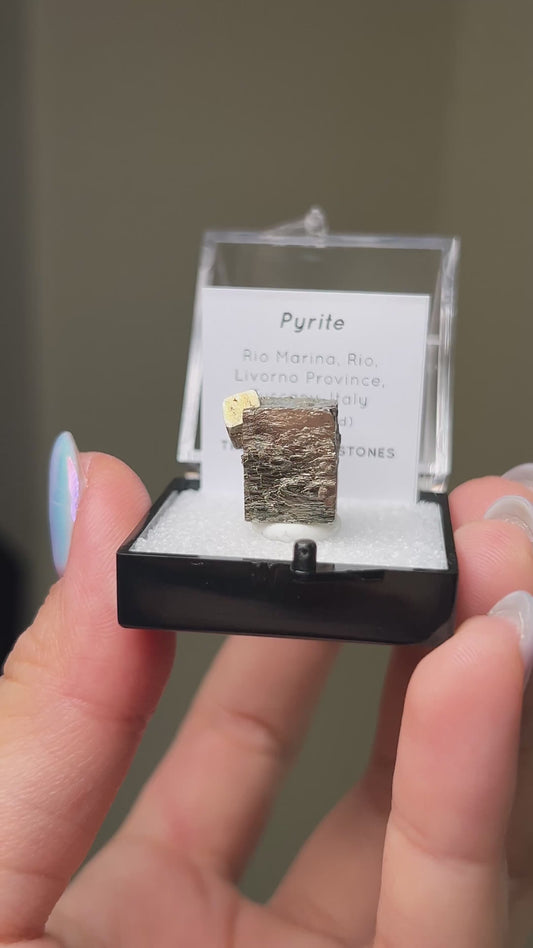 黃鐵礦 - 義大利厄爾巴島