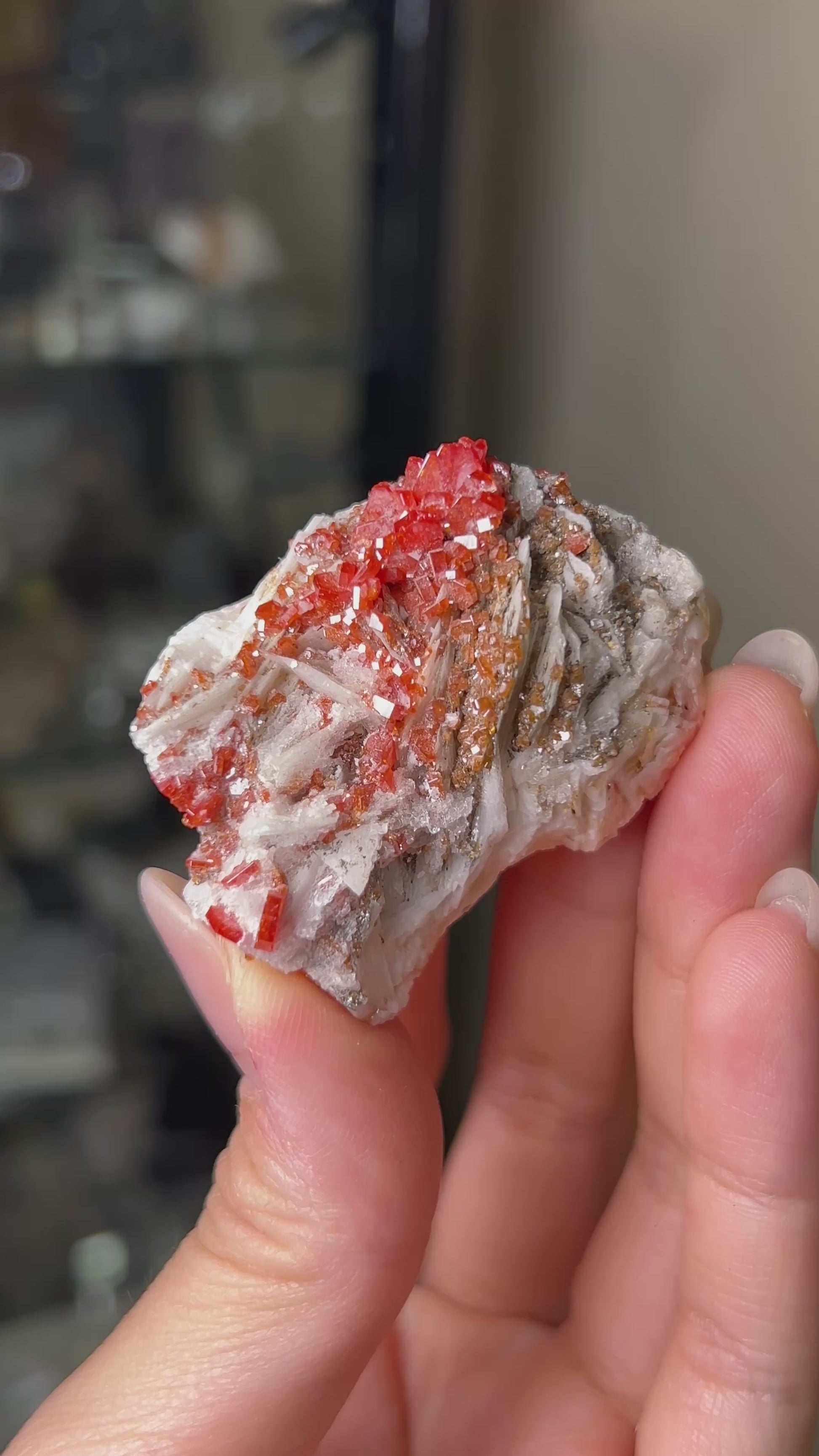 摩洛哥釩鉛礦來自Mibladen礦區vanadinite from Morocco