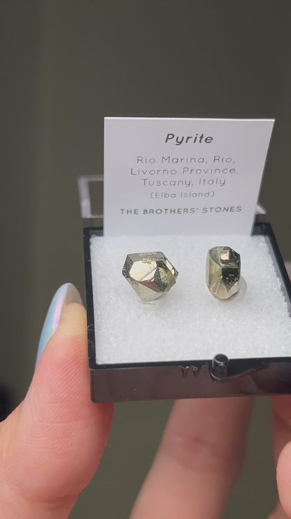 黃鐵礦 - 義大利厄爾巴島