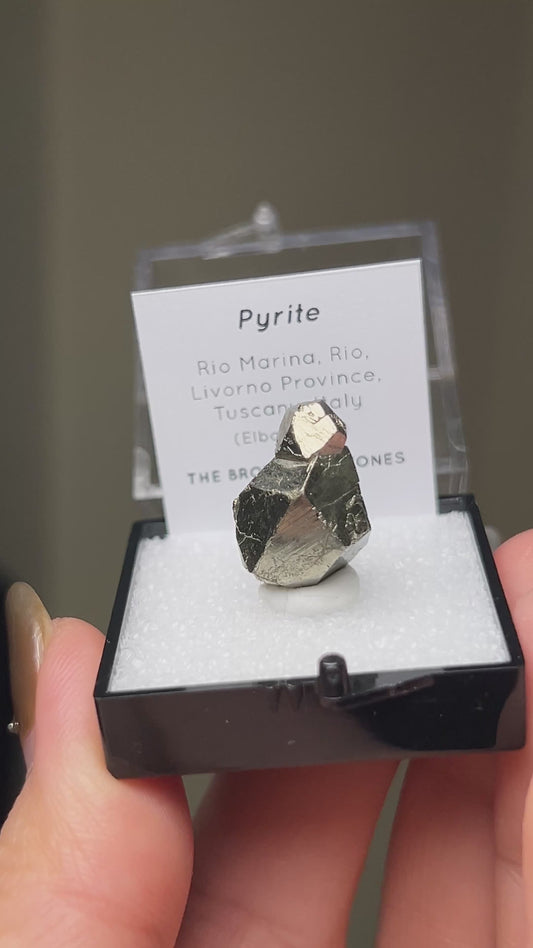 黃鐵礦 - 義大利厄爾巴島